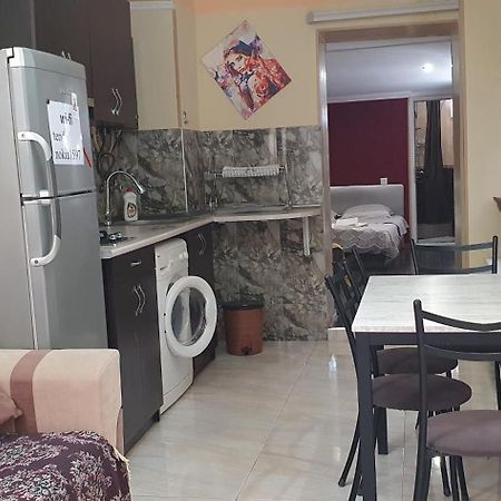 Georgi Apartment Tbilisi Exterior photo
